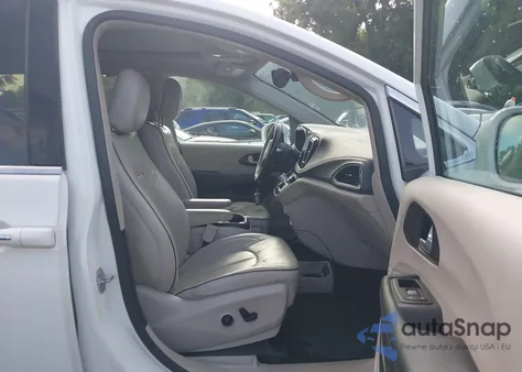 2017 Chrysler Pacifica Limited z USA, uszkodzony, nr VIN 2C4RC1GG5HR822012